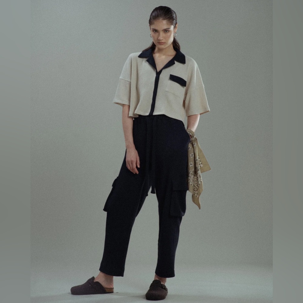 Woodrose Deli cropped bowling shirt